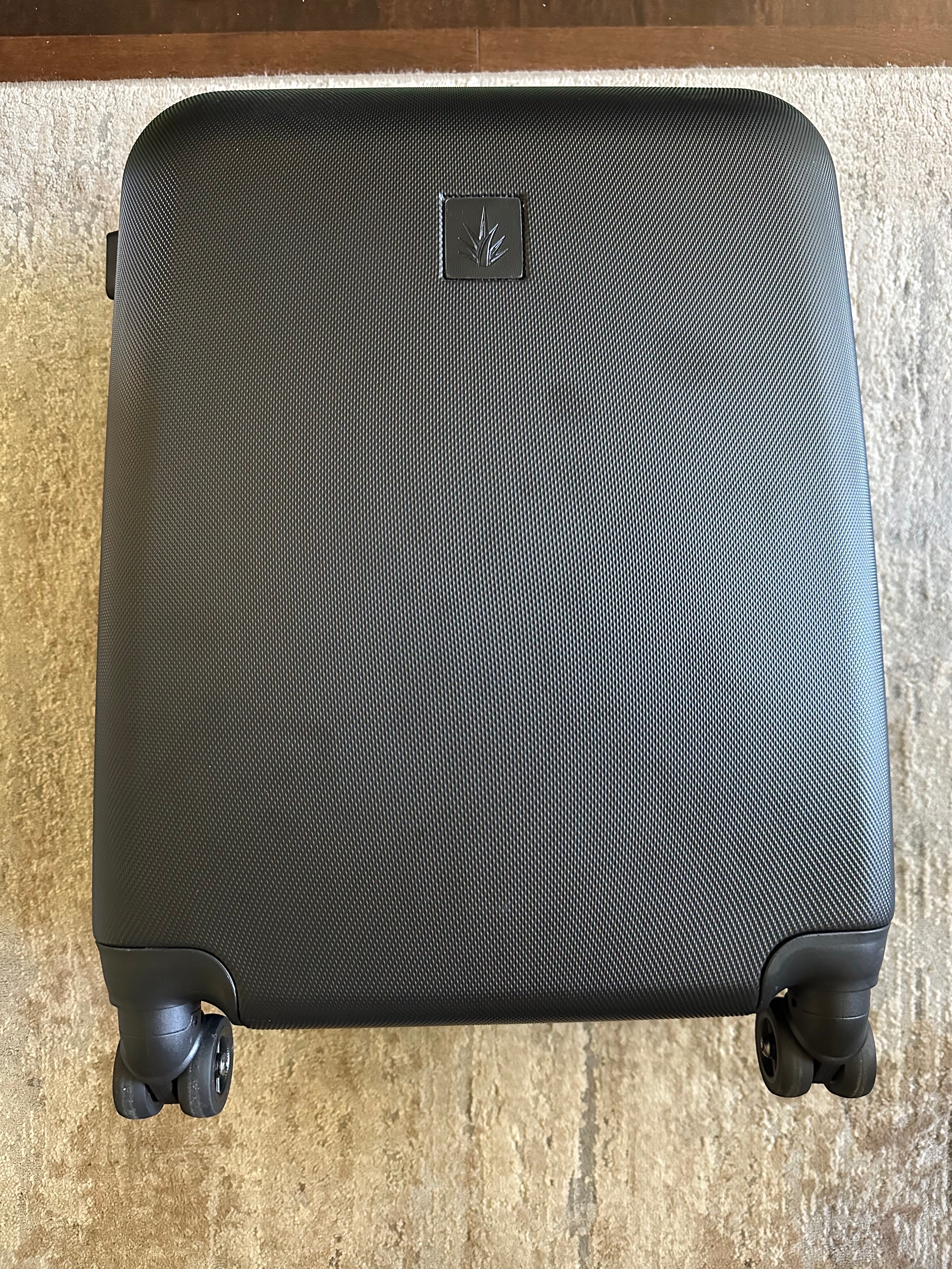 Clase Azul - Ultra + Gold Tequila 2022 Suitcase Set (2 x 1 Litre